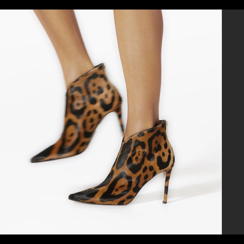 Tamara Mellon Charge Brown Leopard print Booties size 36